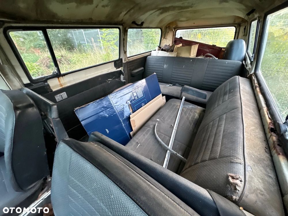 Volkswagen Transporter - 6
