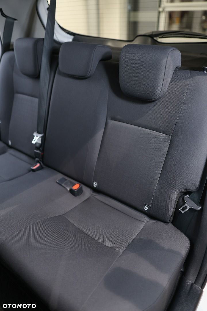 Toyota Yaris - 15