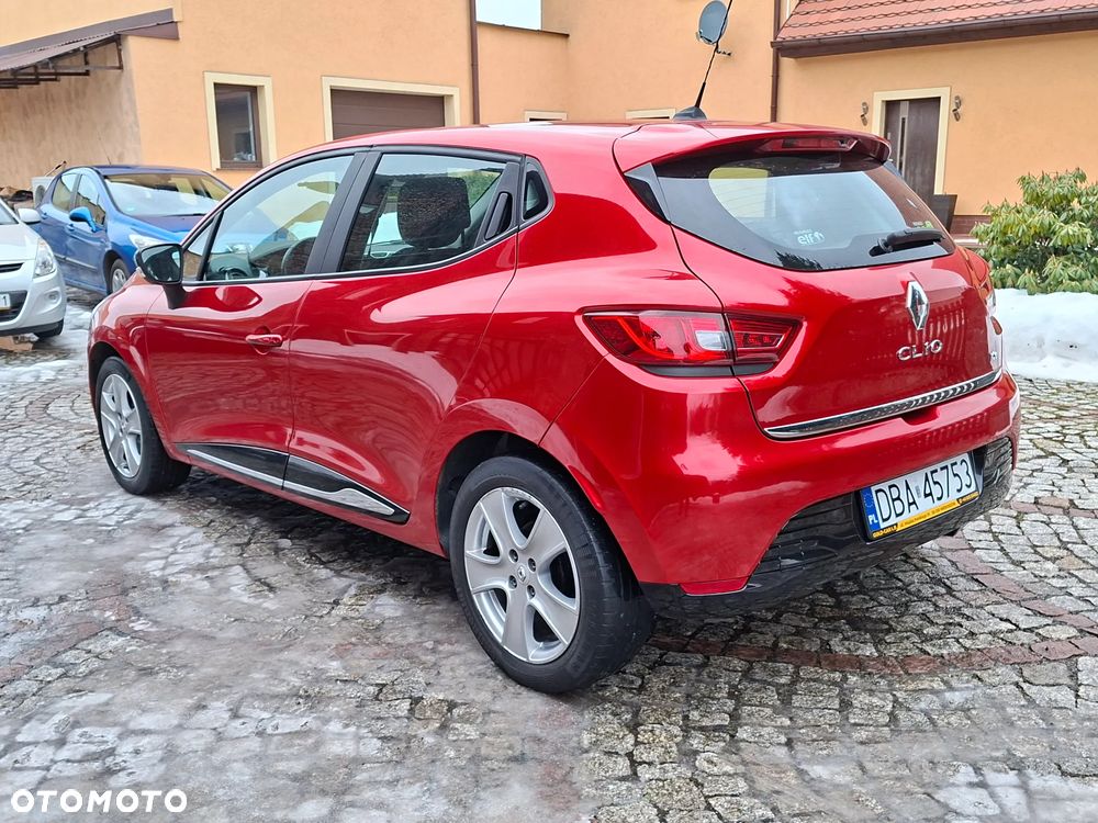 Renault Clio TCe 90 Luxe - 3