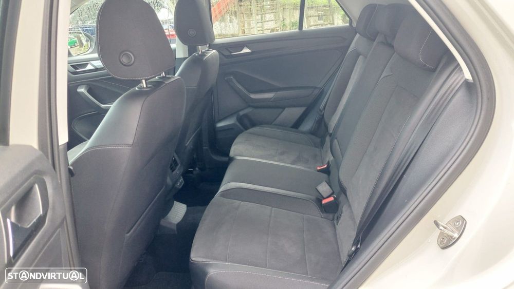 VW T-Roc 1.0 TSI - 14