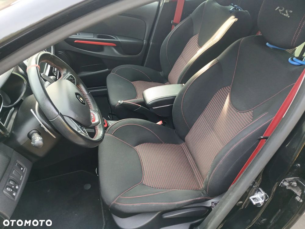 Renault Clio - 21
