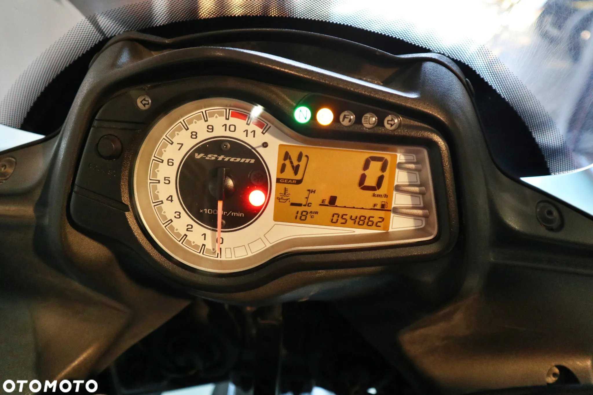 Suzuki DL - 7