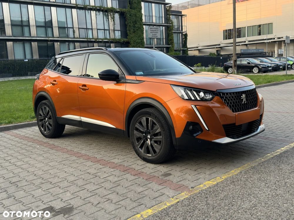 Peugeot 2008 1.2 PureTech GT S&S EAT8 - 4