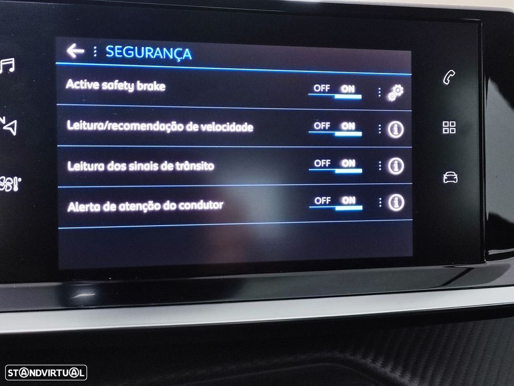 Peugeot 208 1.2 PureTech Active Pack - 21