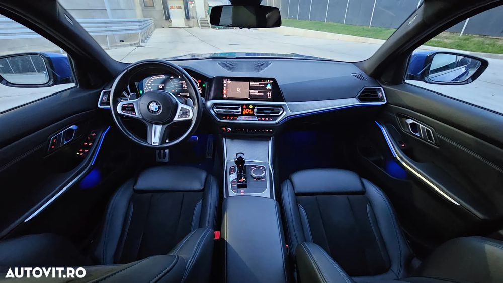 BMW Seria 3 320i xDrive AT - 10