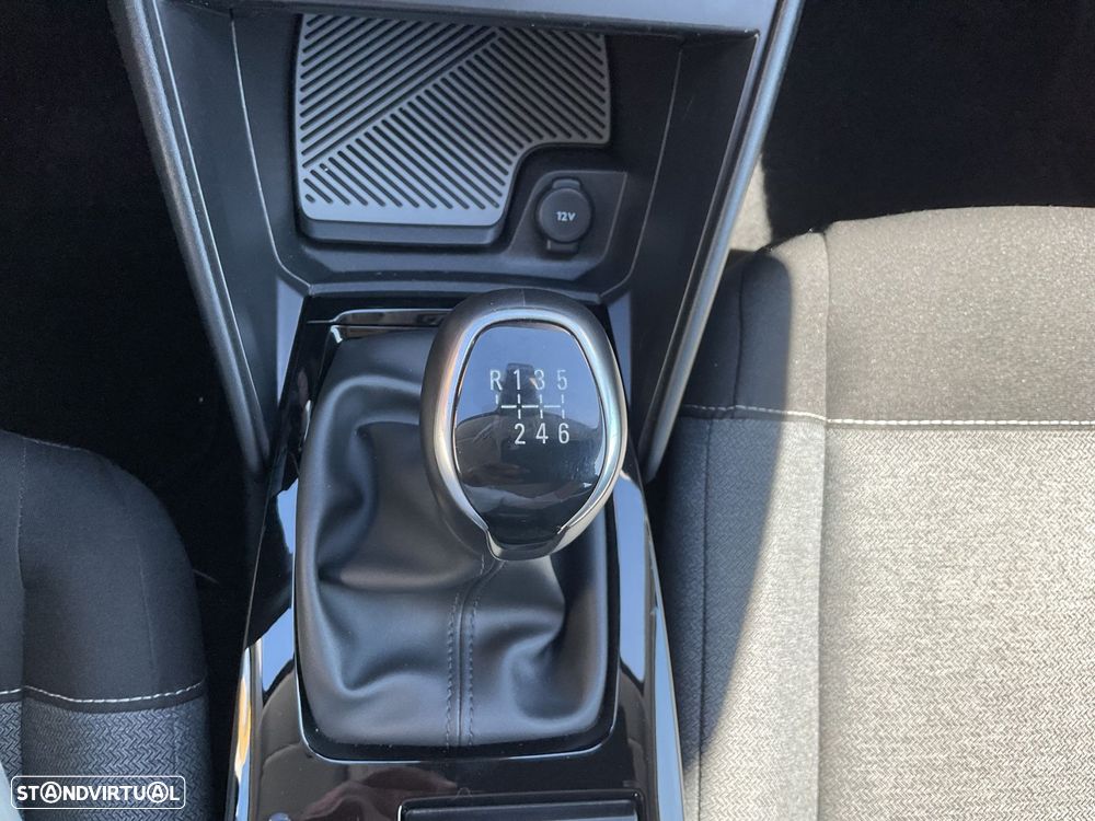 Citroën C4 1.2 PureTech Feel - 29