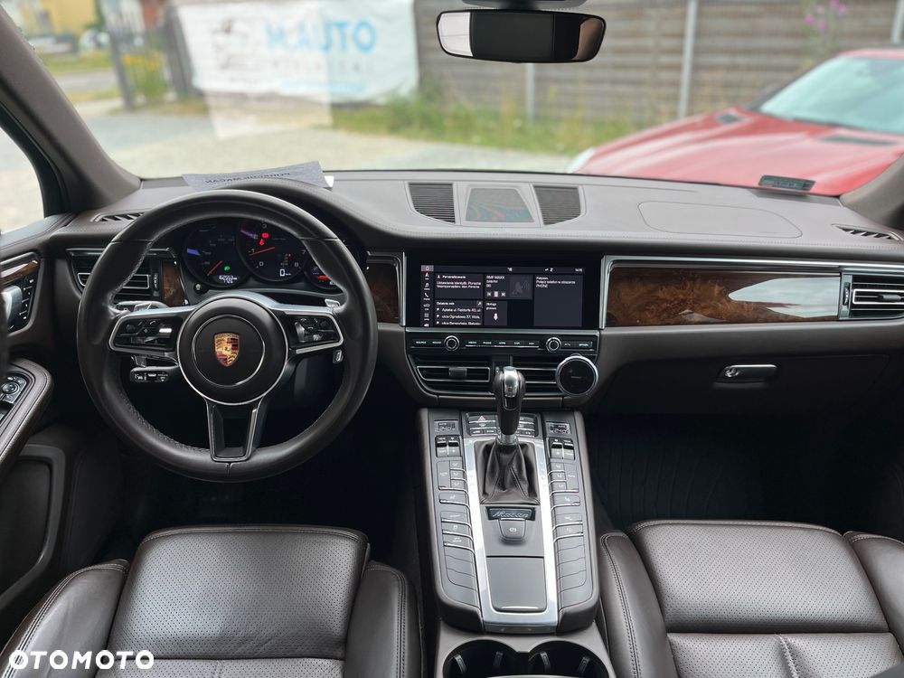 Porsche Macan - 11