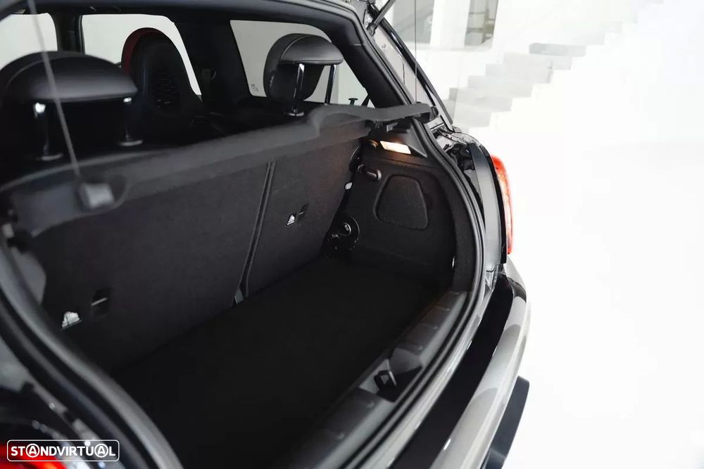 MINI 3 Portas John Cooper Works Auto Desportiva - 52
