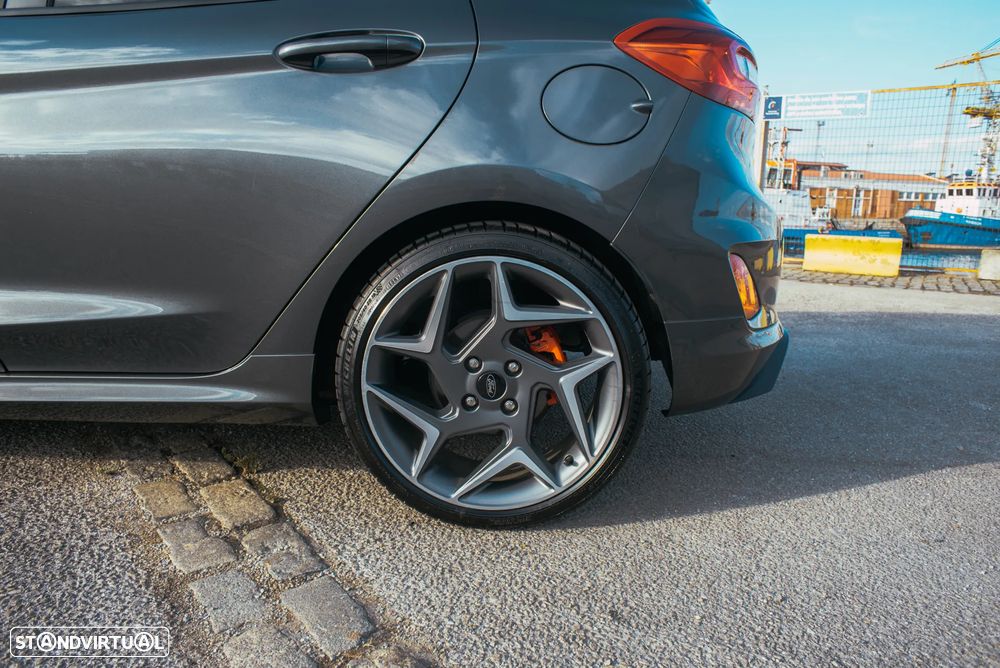Ford Fiesta 1.5 EcoBoost S&S ST X - 10