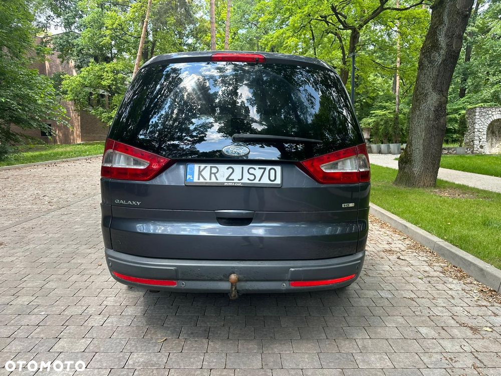 Ford Galaxy 2.0 TDCi Ghia - 6
