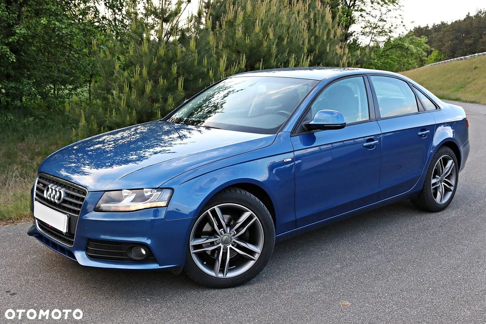 Audi A4 Limousine - 12