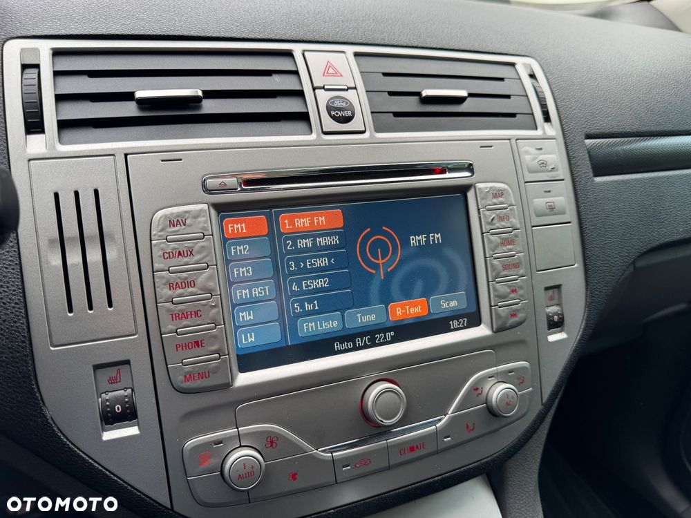 Ford Kuga 2.0 TDCi 4x4 Titanium - 37