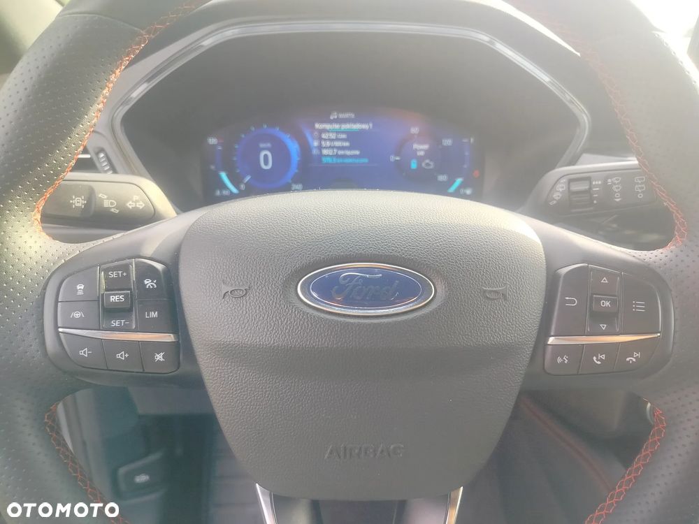 Ford Kuga 2.5 Duratec FHEV ST-LINE - 32
