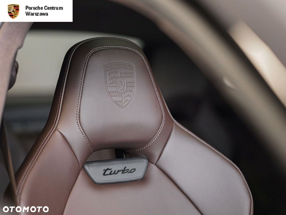 Porsche Panamera - 16