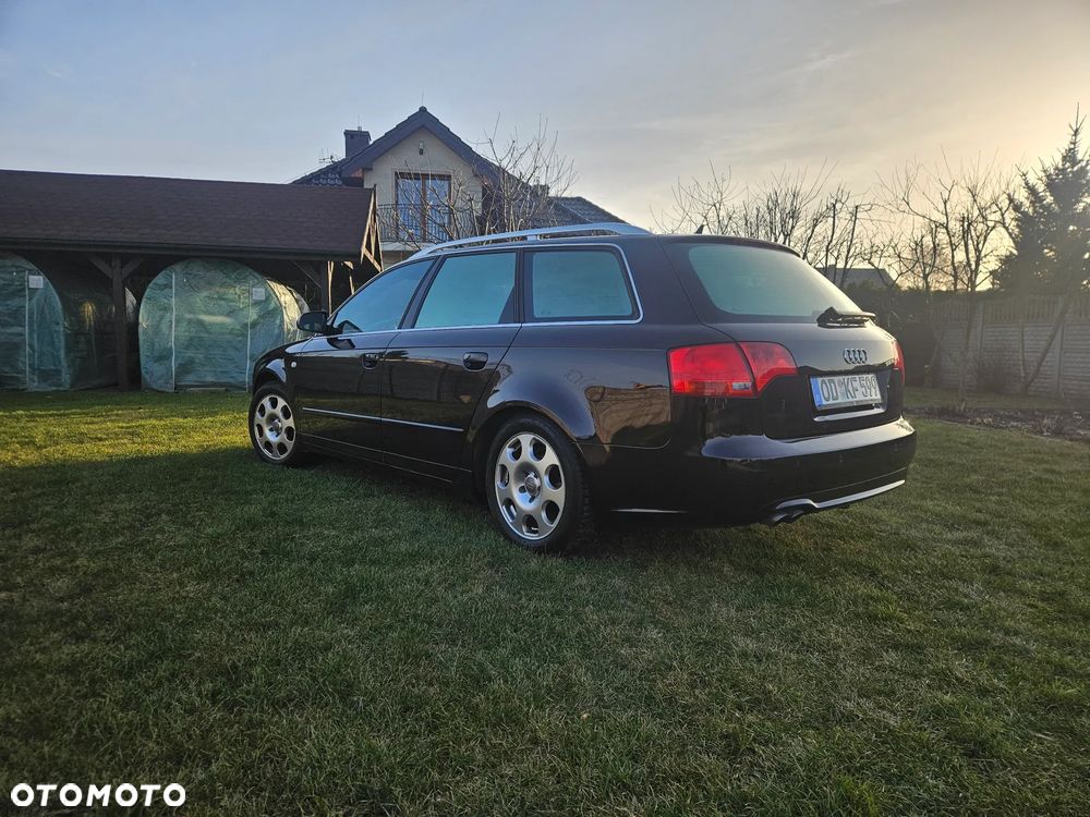 Audi A4 Avant 2.0 TDI - 4