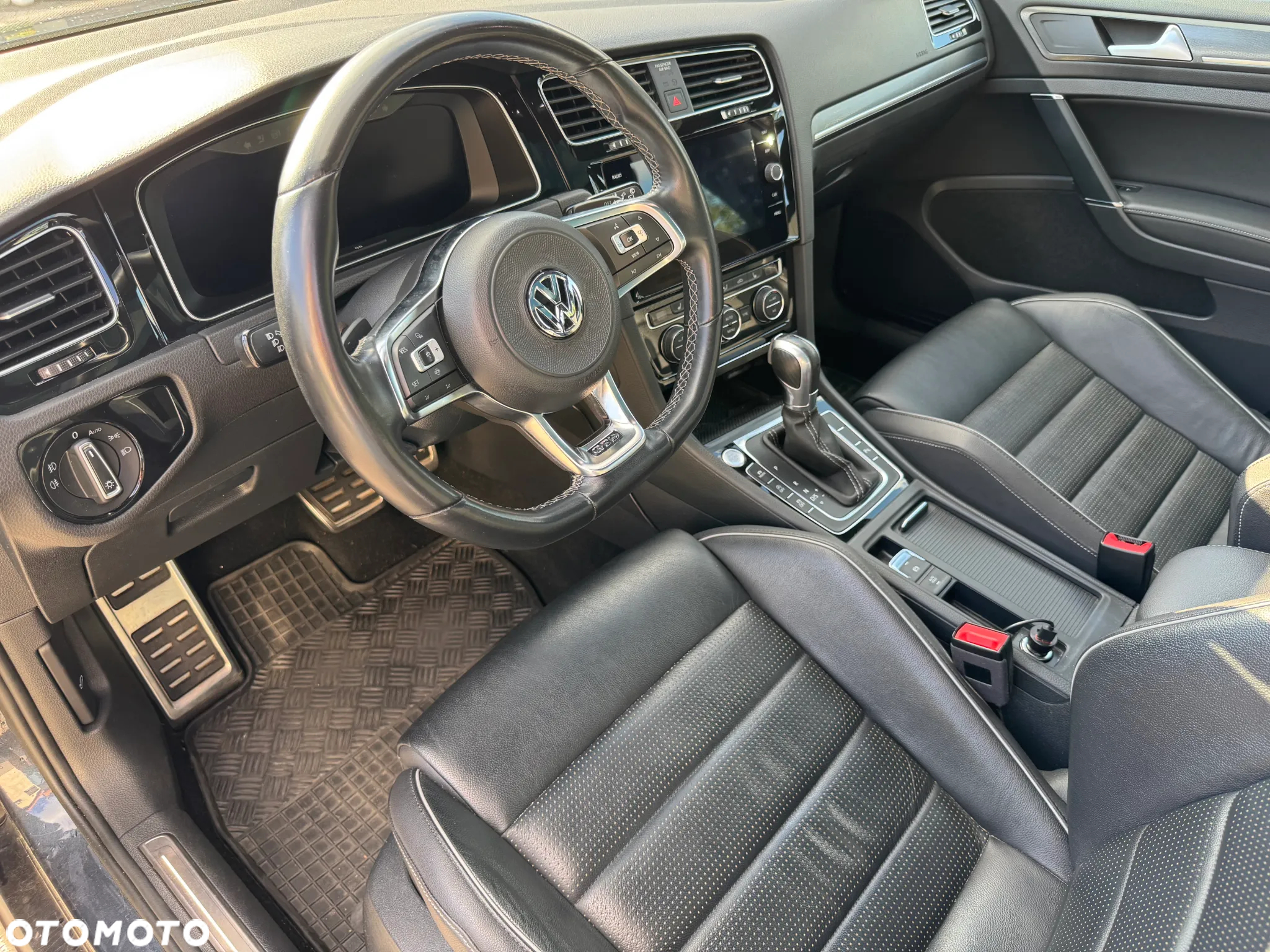 Volkswagen Golf Variant GTD BlueMotion Technology DSG - 26