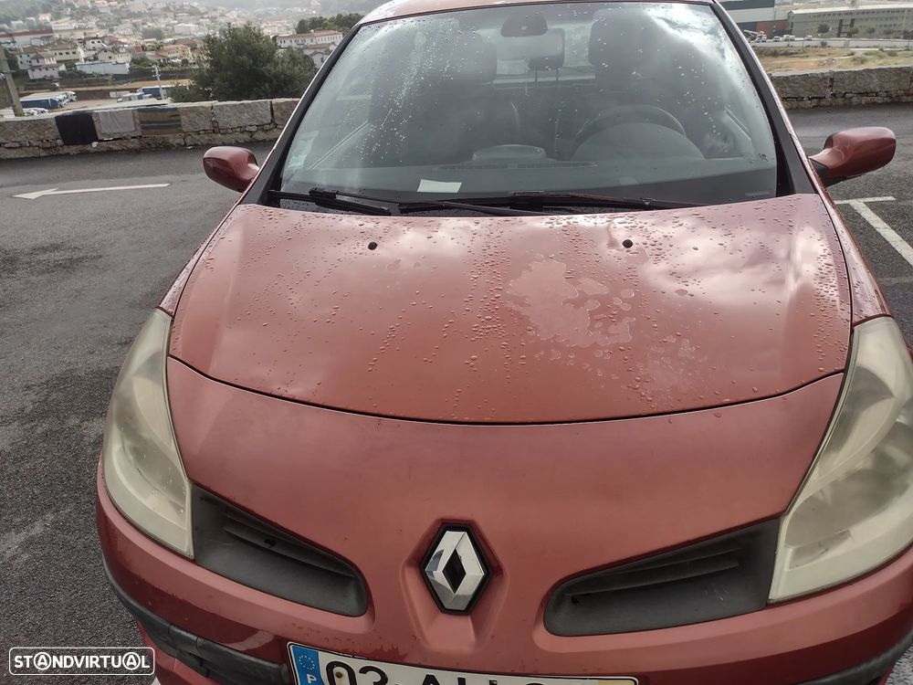 Renault Clio 1.5 dCi Confort - 6