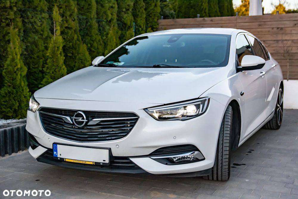 Opel Insignia 2.0 CDTI 4x4 Innovation S&S - 2