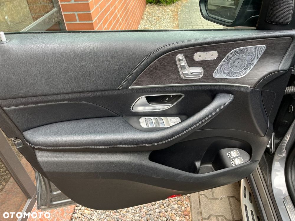 Mercedes-Benz GLE 350 d 4Matic 9G-TRONIC AMG Line - 20