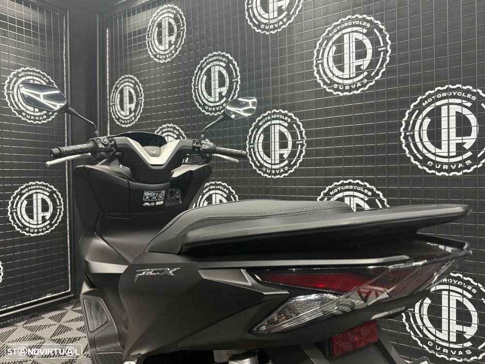 Honda PCX125 DX 2025 (OFERTA HONDA PLUS) - 6