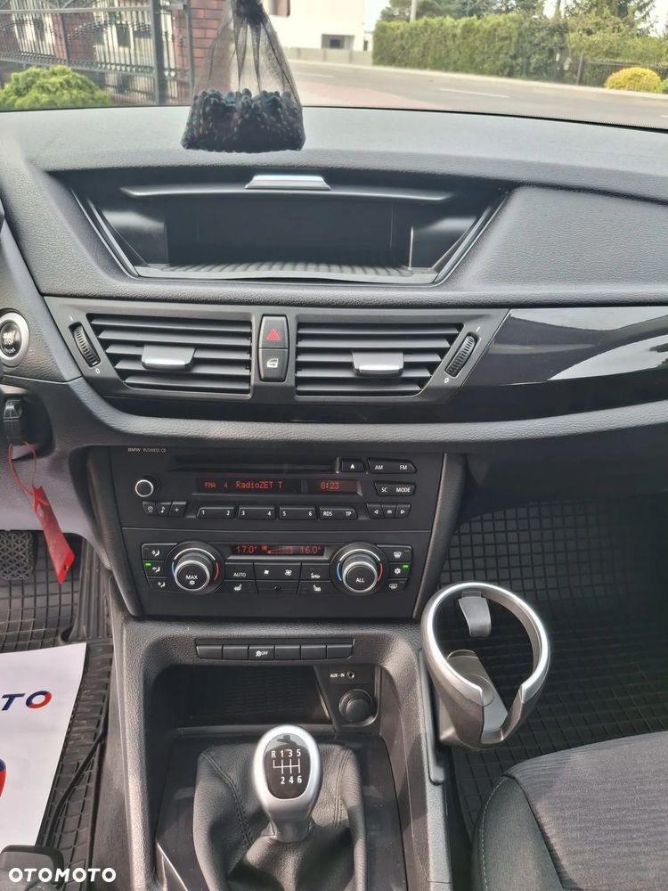 BMW X1 sDrive18i - 22