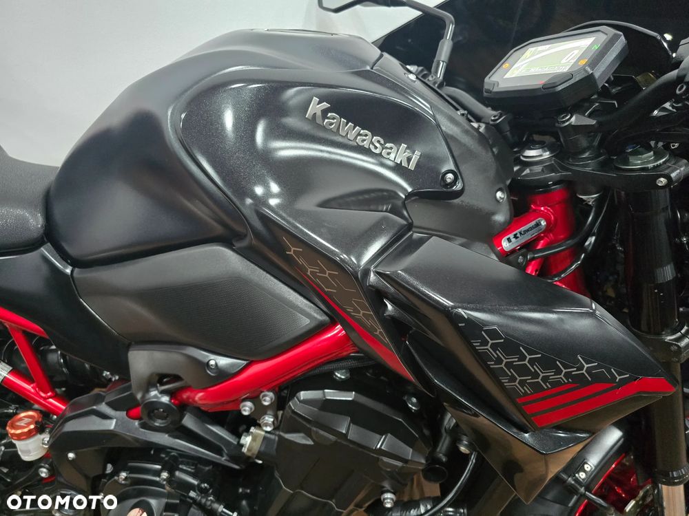 Kawasaki Z - 28