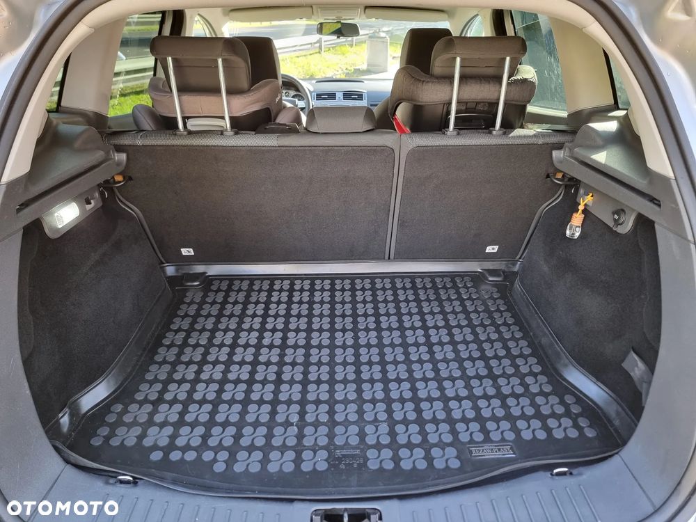 Ford Kuga 2.0 TDCi Trend - 8