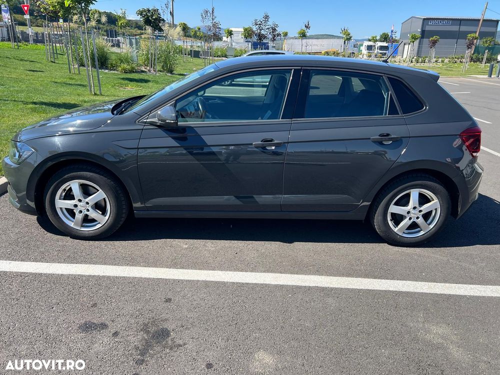 Volkswagen Polo 1.6 TDI Highline - 11