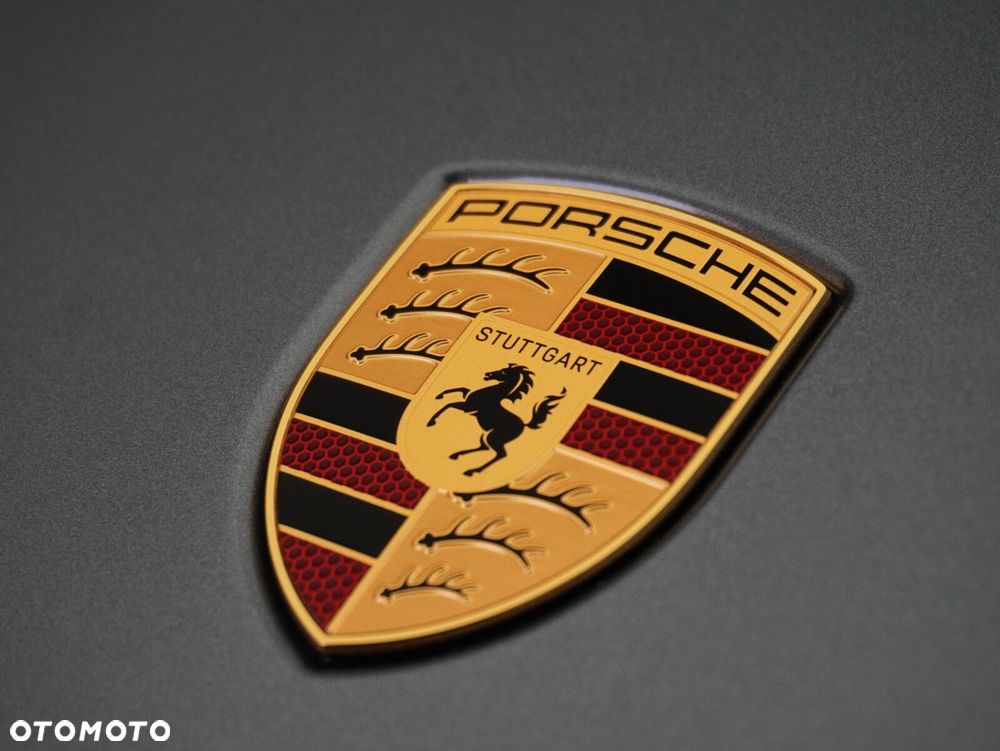 Porsche Cayenne - 9