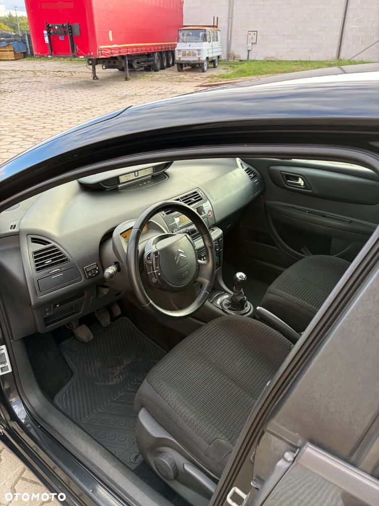Citroën C4 - 15