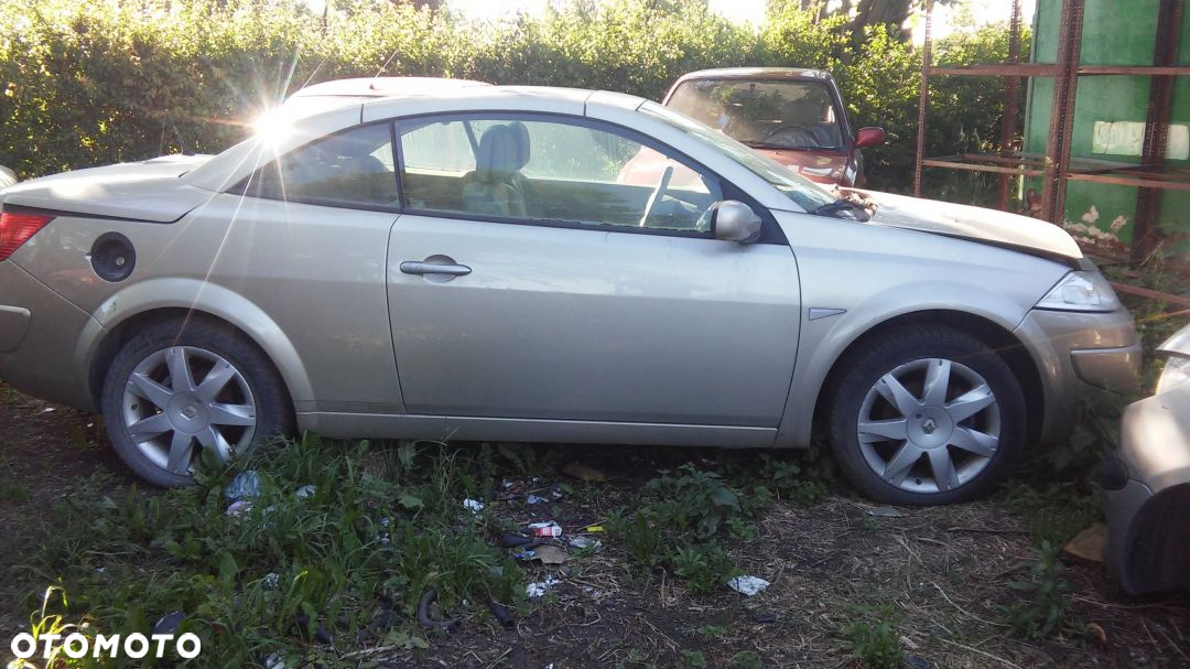 Zderzak tylny RENAULT MEGANE 2 CC 2,0B dach,drzwi,błotnik. - 4