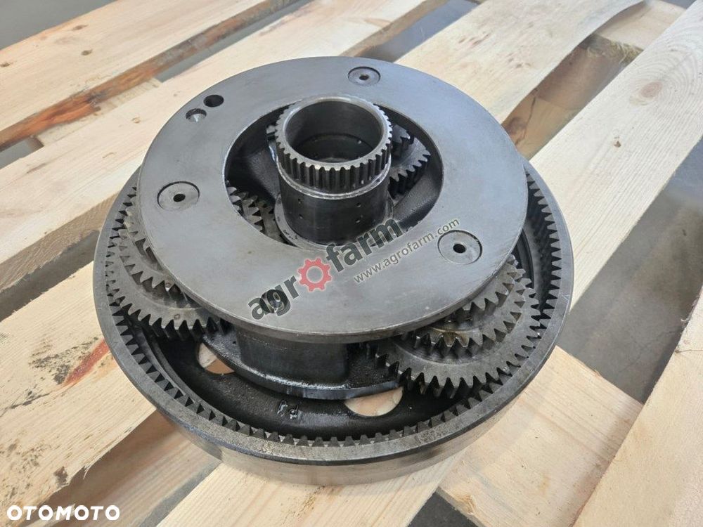 Układ planetarny skrzyni biegów John Deere 6800 - 3