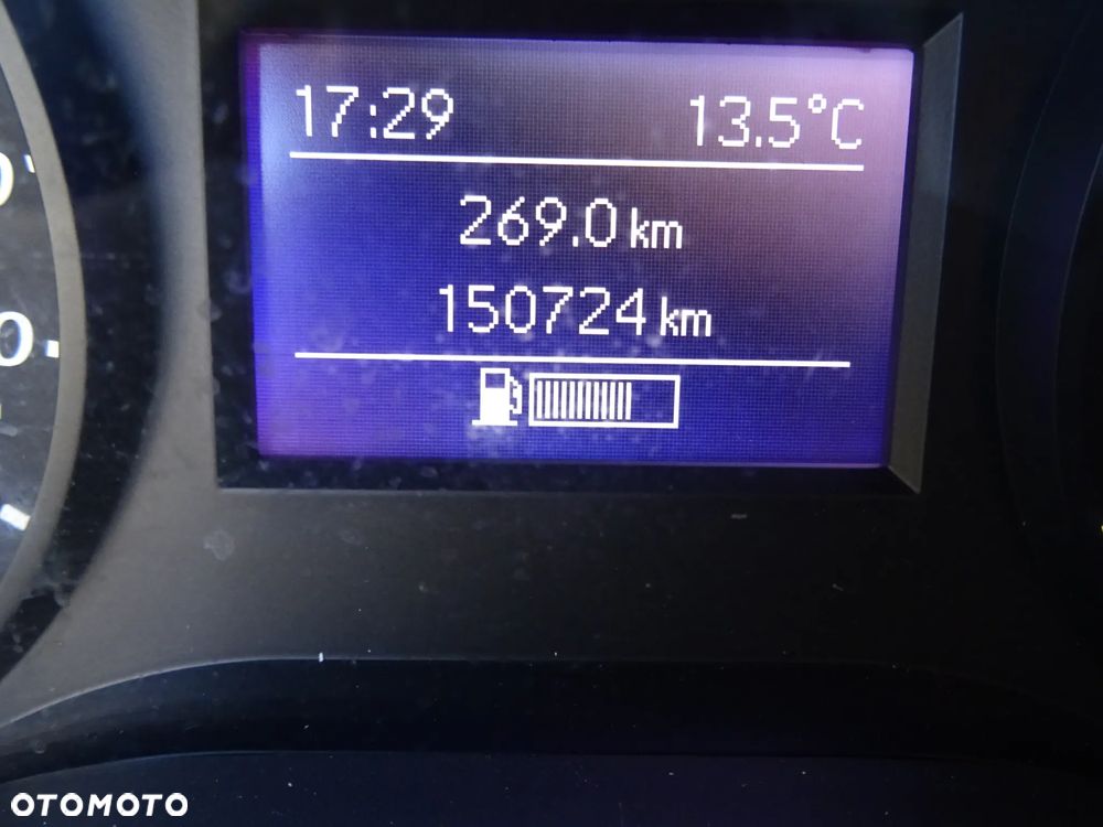 Mercedes-Benz Vito - 22
