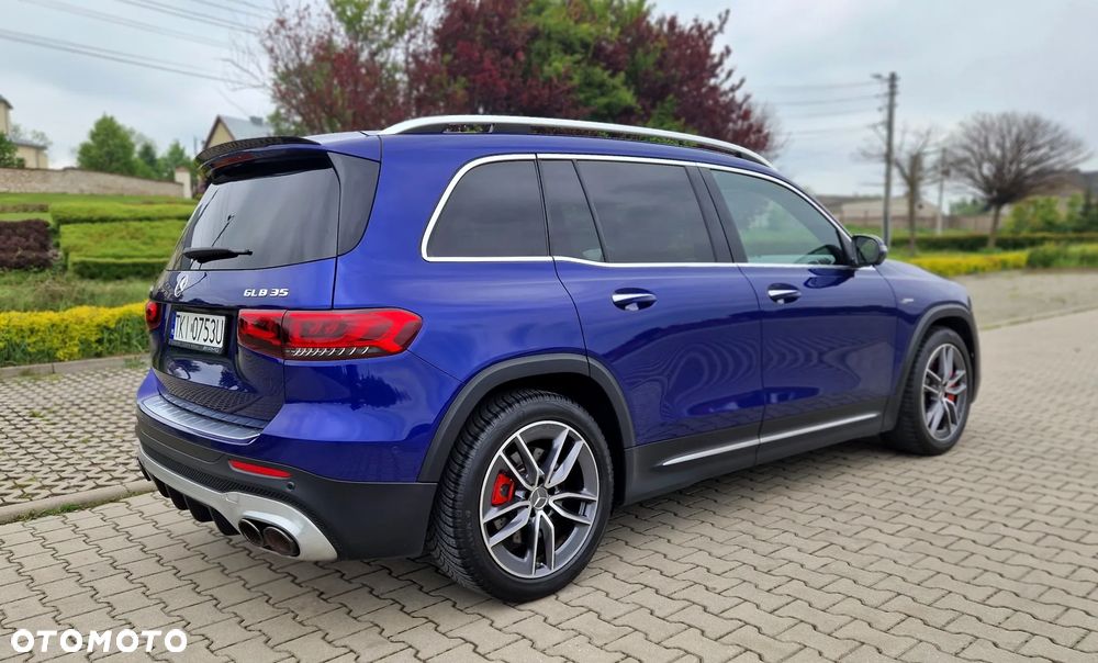 Mercedes-Benz GLB - 5