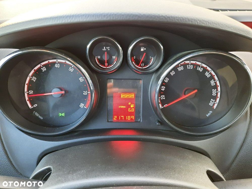 Opel Meriva - 10