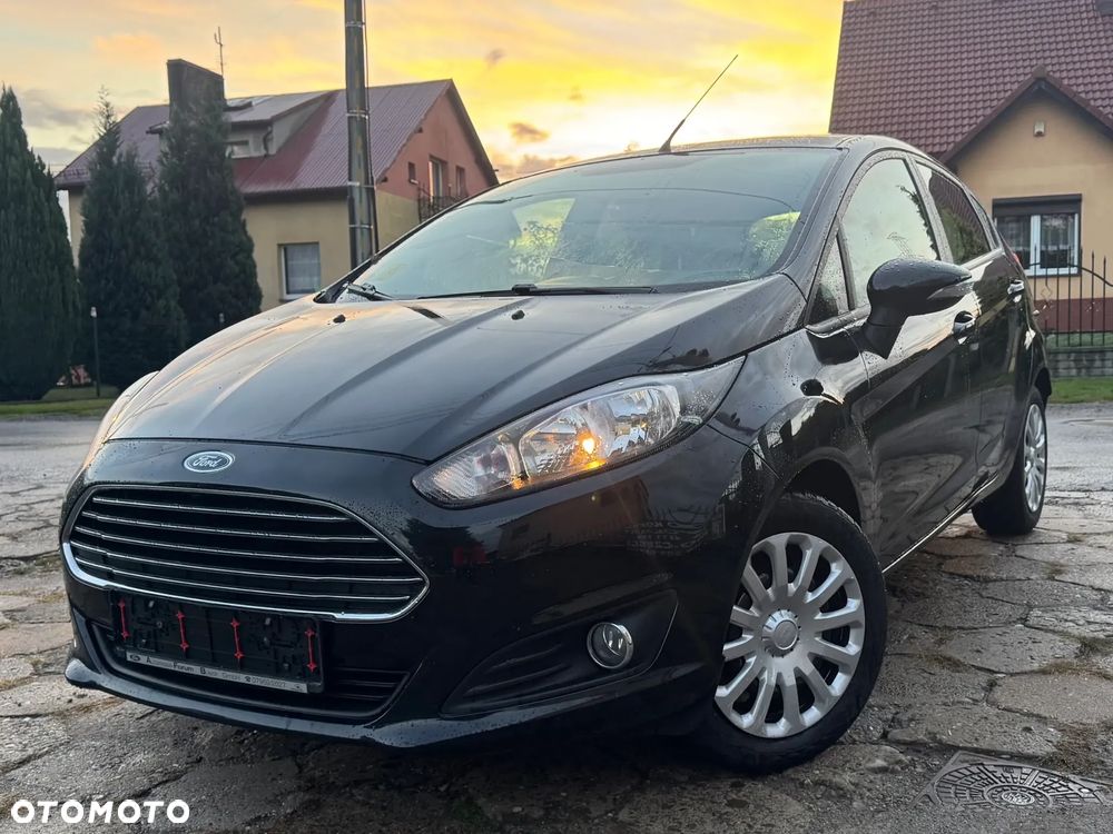 Ford Fiesta 2013 photo 2