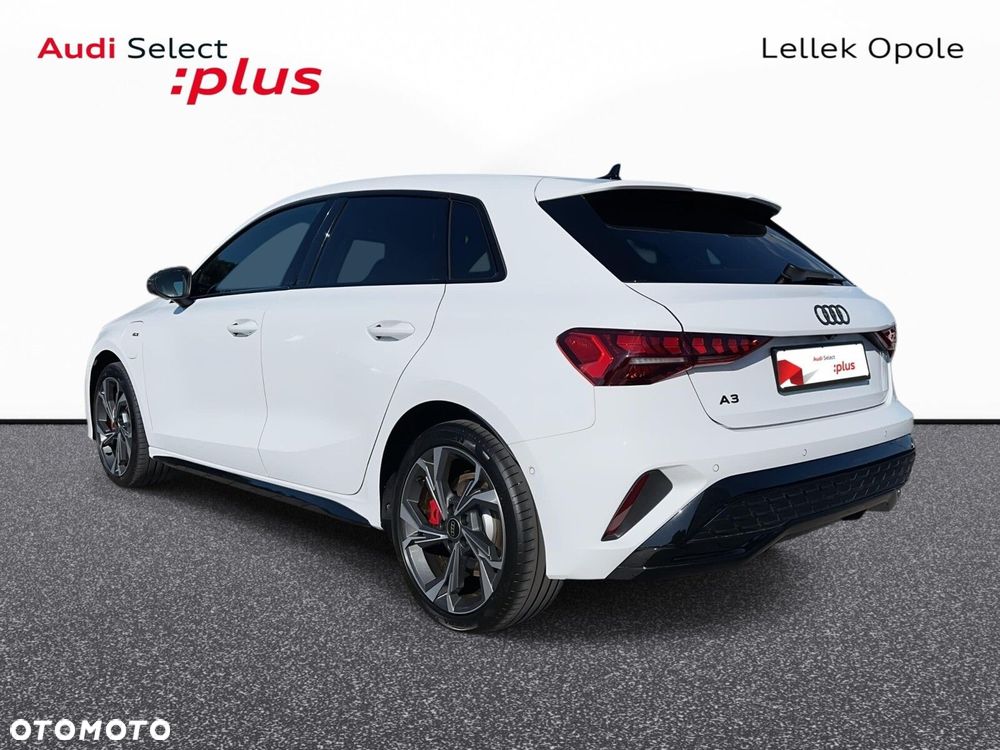 Audi A3 Sportback - 9
