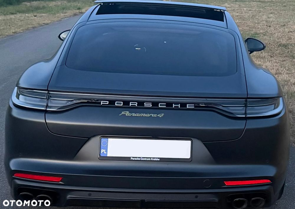 Porsche Panamera 4 Platinum Edition - 7