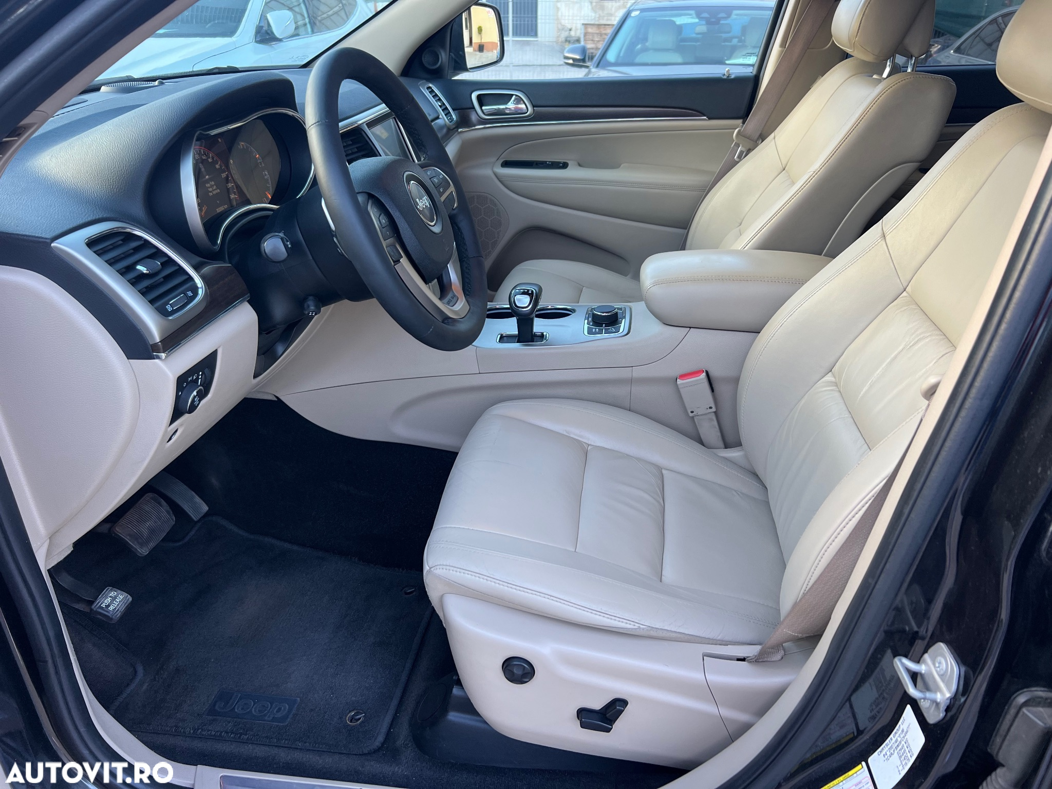 Jeep Grand Cherokee - 6