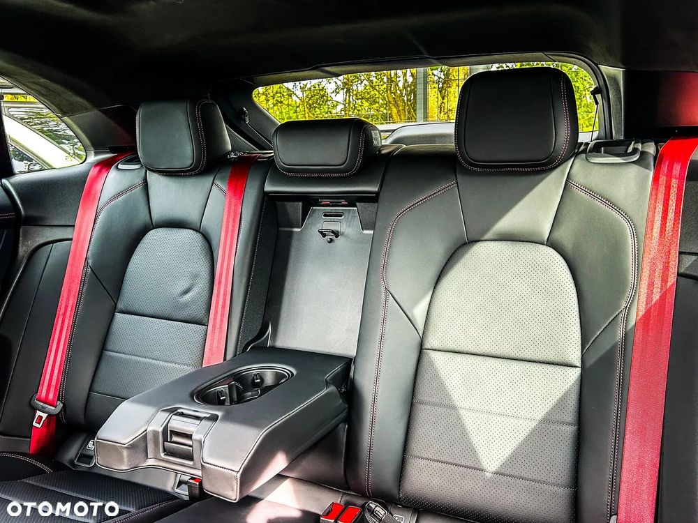 Porsche Macan Turbo 100kWh - 23