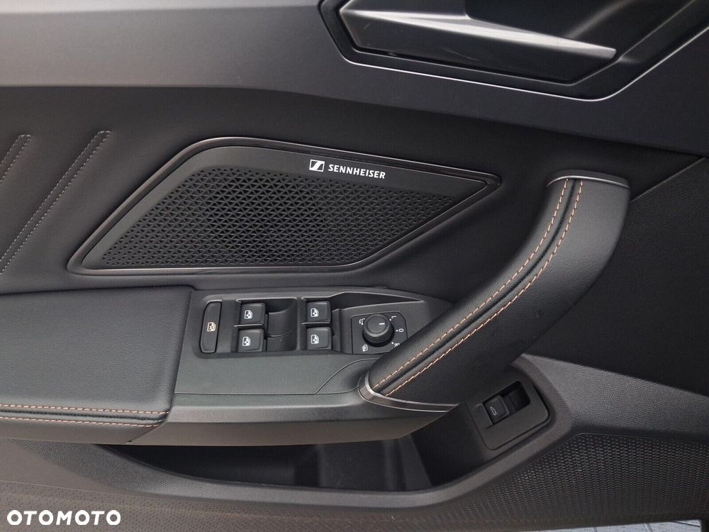 Cupra Formentor 1.5 eTSI mHEV DSG - 11