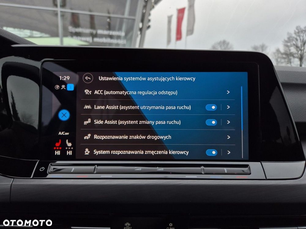 Volkswagen Golf Variant - 30