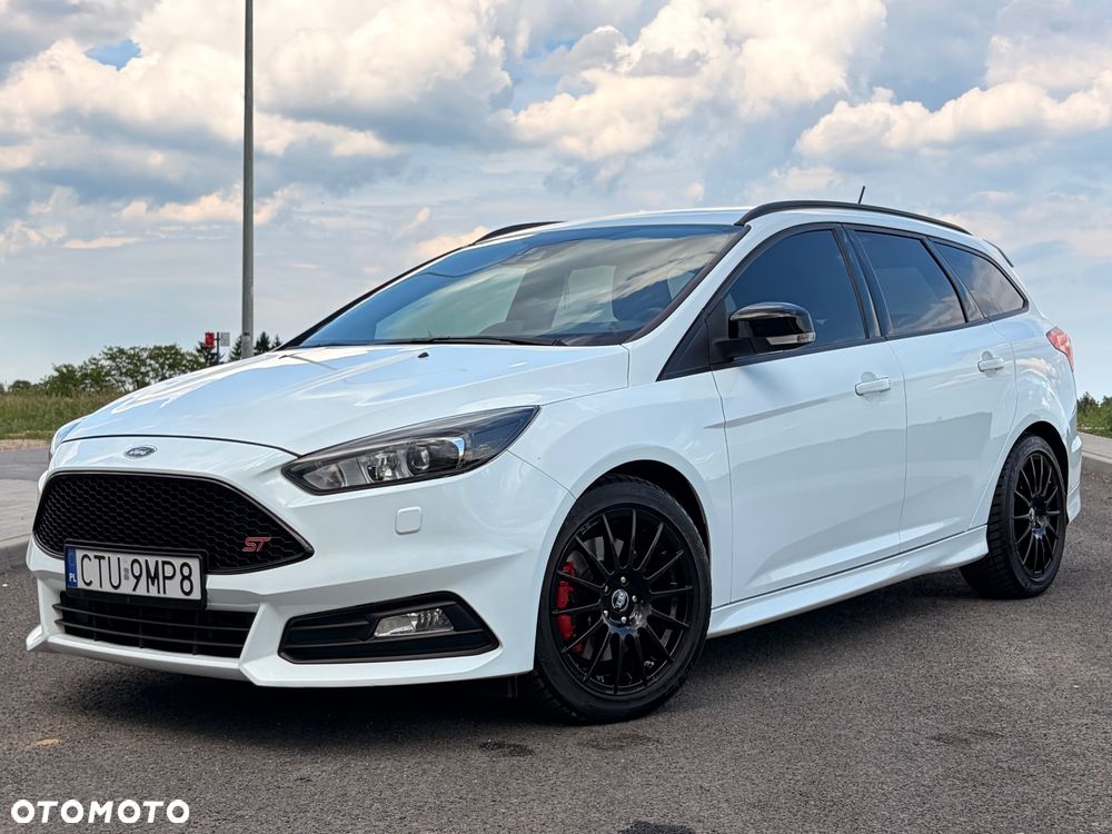 Ford Focus - 1
