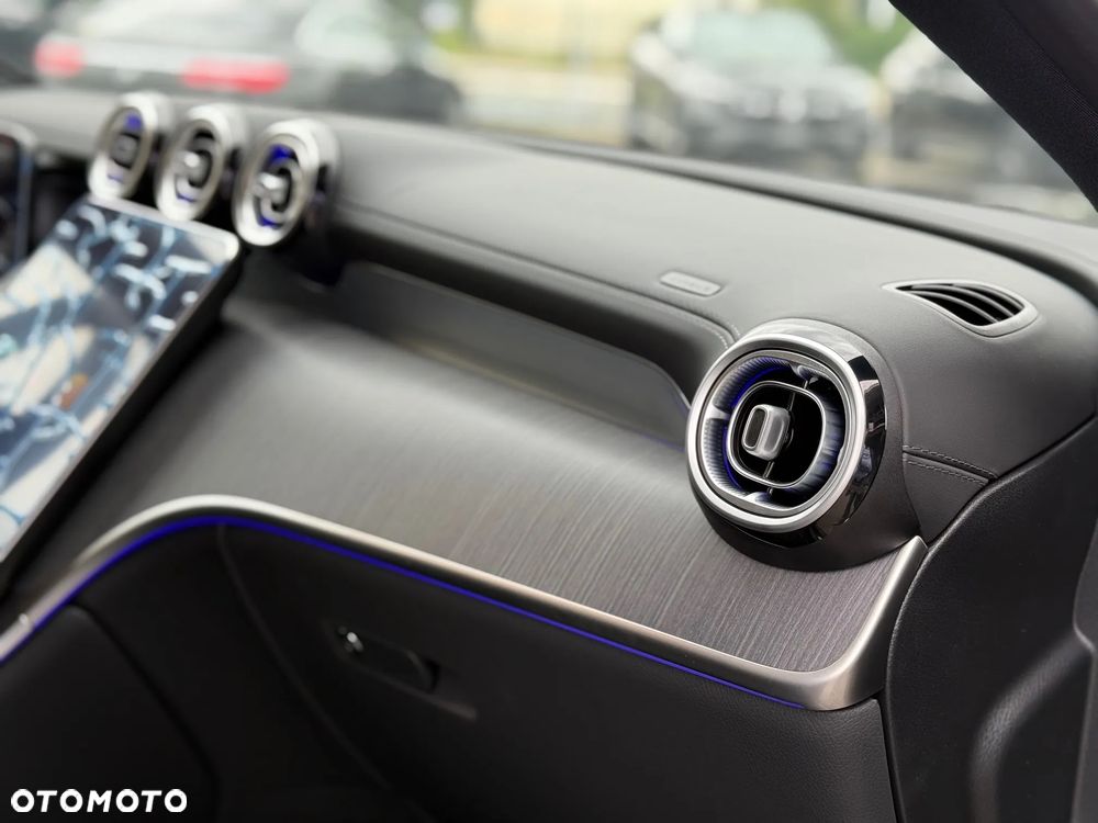 Mercedes-Benz GLC 300 d 4Matic 9G-TRONIC Edition AMG Line - 18