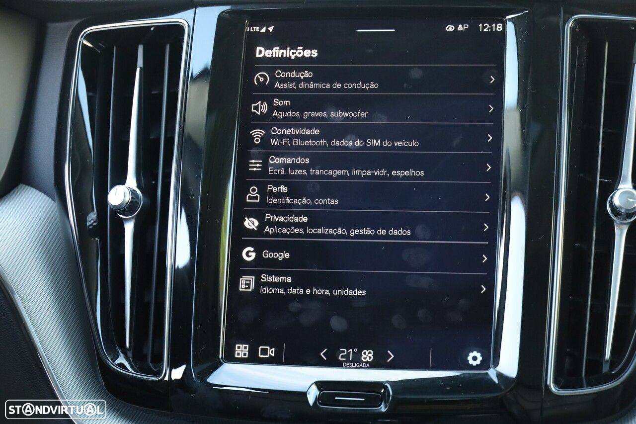 Volvo XC 60 2.0 T6 PHEV Plus Bright AWD - 22