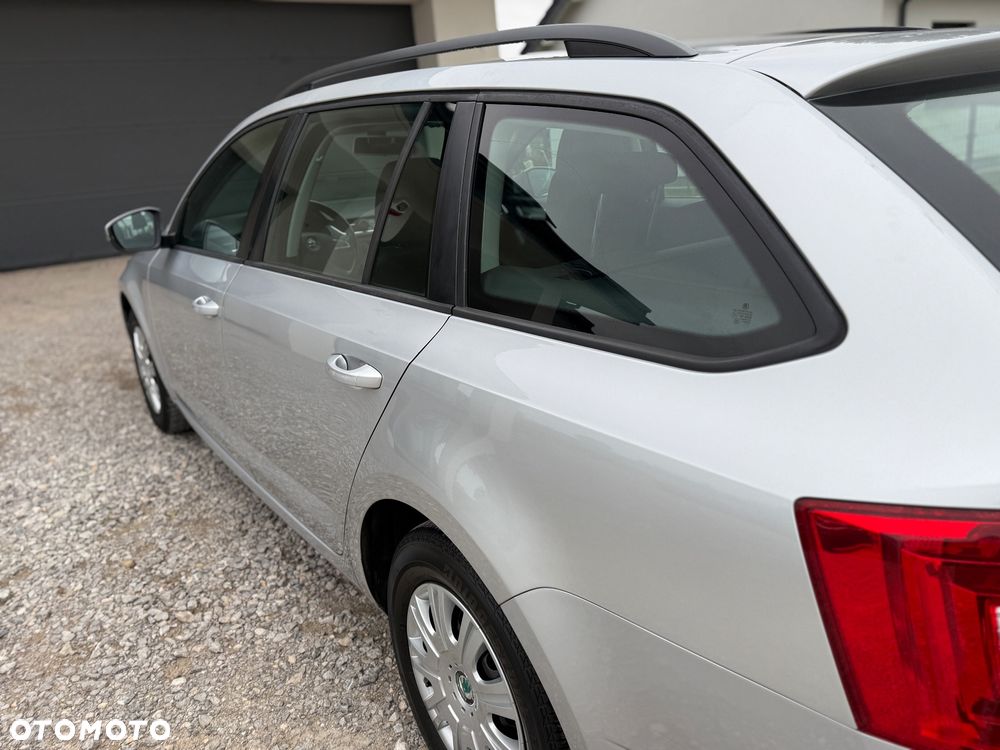 Skoda Octavia - 10