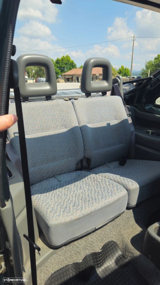 Suzuki Jimny 1.3 16V - 10