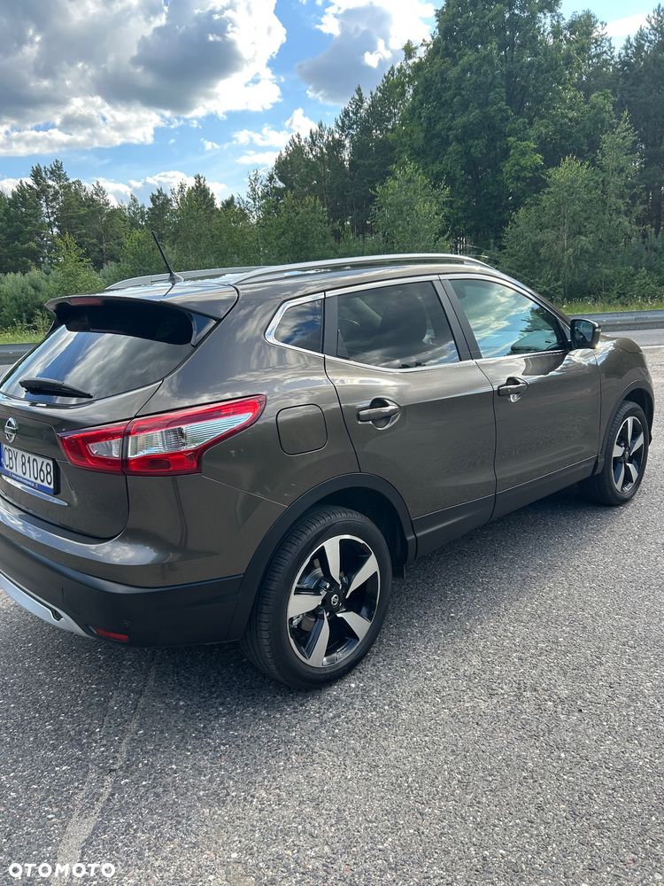 Nissan Qashqai 1.6 DCi N-Connecta - 5