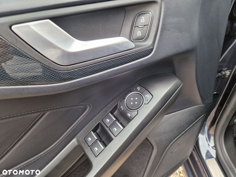 Ford Focus - 9