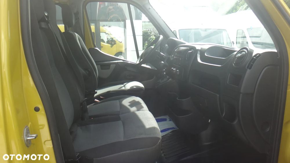 Renault Master - 11